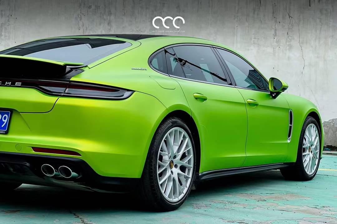 保时捷帕拉梅拉漫彩改色膜pet渐变亚面赛道绿配色你能hold住吗