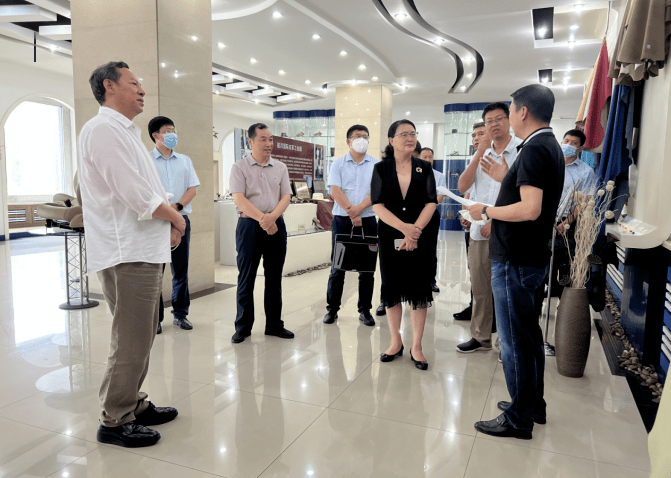 日,市委组织部第六督查指导组由市直机关党工委二级巡视员姜兰兰带队