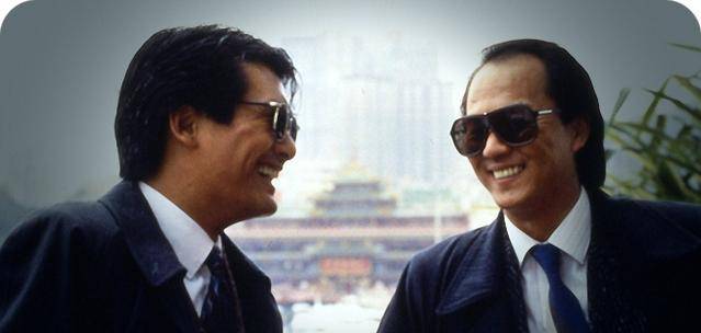 出道与周润发飙戏,长着帅气脸蛋,反派演到极致,今娶小23岁美妻_李子雄