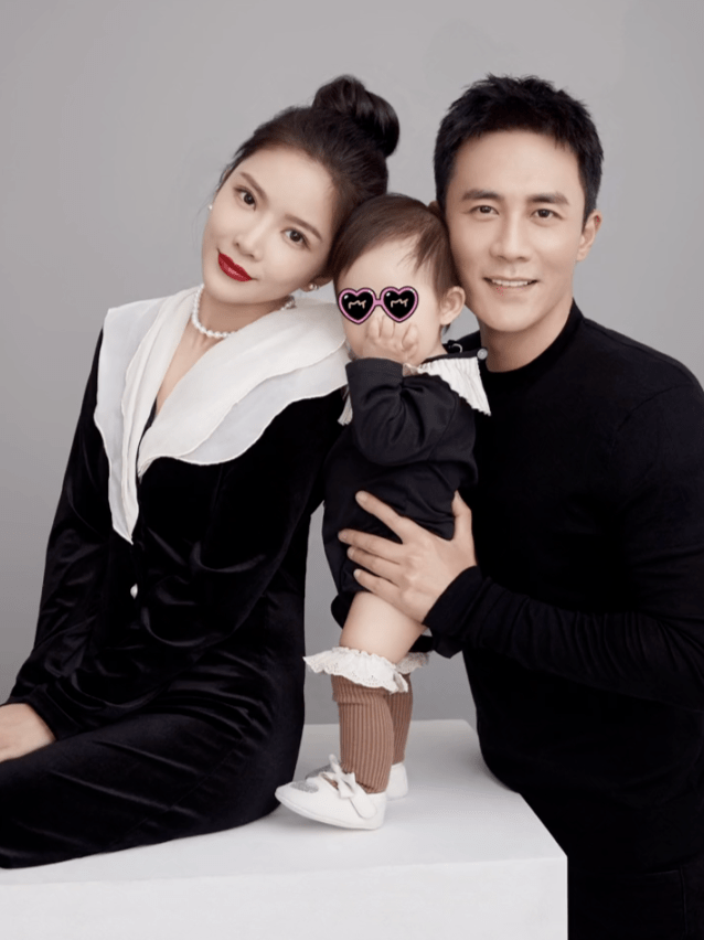 杜淳再带素人老婆参加新综艺,王灿晒录制现场恩爱合影