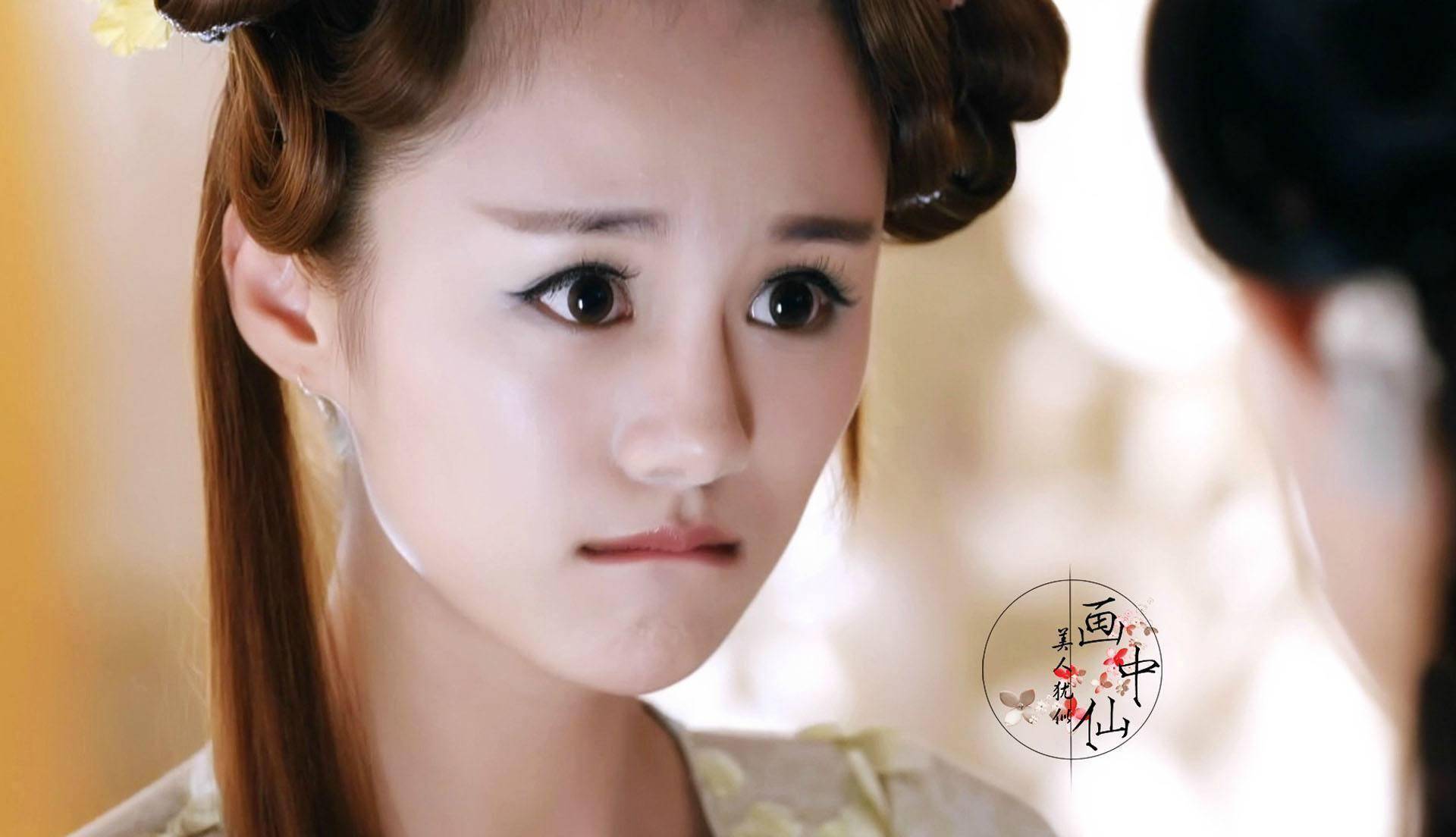 糖宝的扮演者叫安悦溪,看着才20出头的样子,其实她已经31岁了.