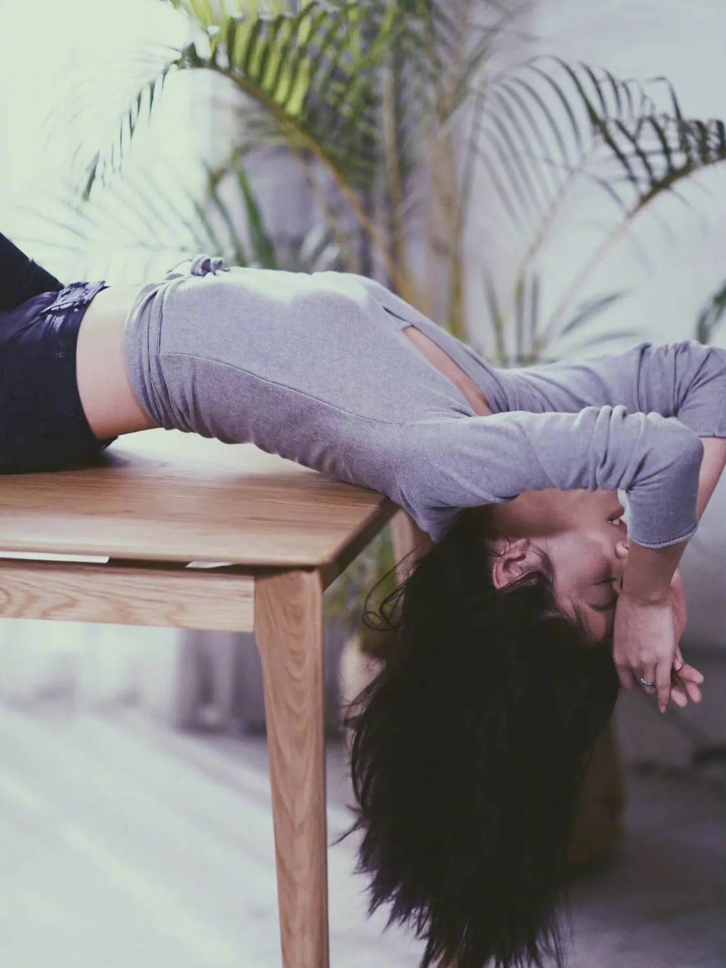 我见过很多明星练瑜伽,各种运动.