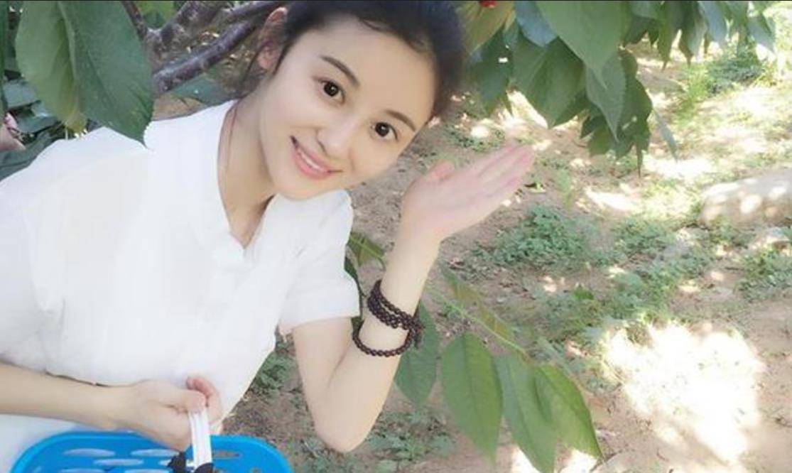26岁演员徐婷,全身溃烂医院去世,罪魁祸首竟是亲生父母?