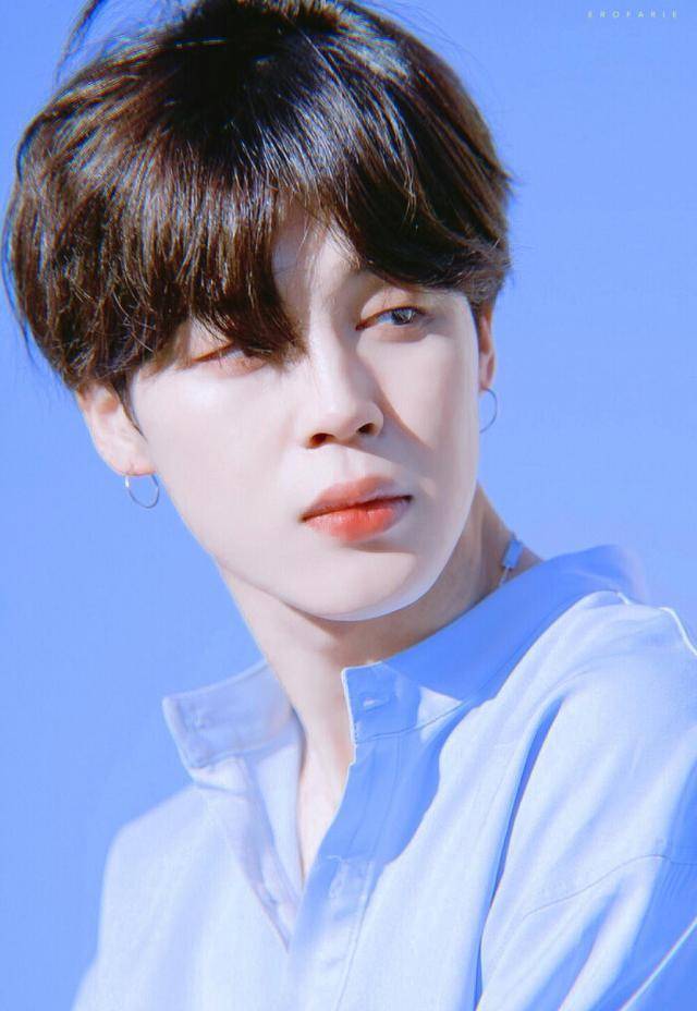 25岁朴智旻拥有千万少女的喜爱,私服穿搭示范男友风,好看了_防弹_时尚