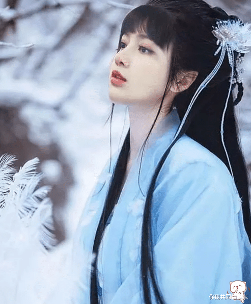 原创别说lisa长相不符合内地审美了当她穿上汉服比鞠婧祎杨颖还美