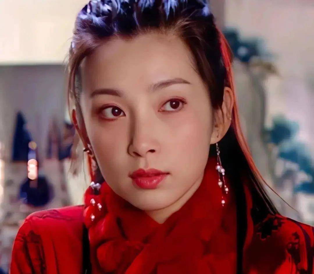 让这49位美女告诉你什么是古典美女_公司_宝莲灯_yui