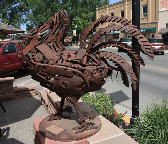 "无头鸡"不仅被证实为真,而且当时的《时代杂志》,甚至吉尼斯世界纪录