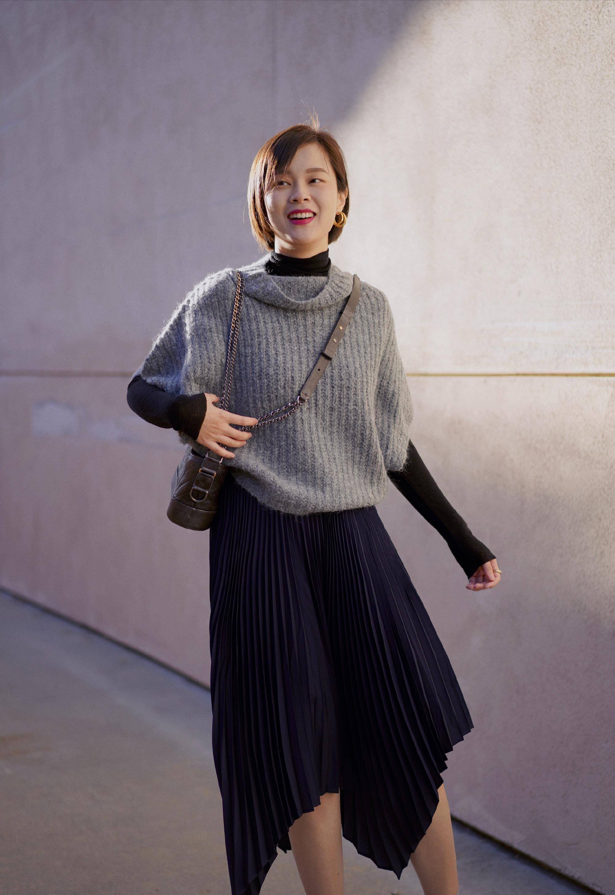 30岁女人穿衣别太复杂,简约大气更有魅力,这些搭配值得借鉴_黑色_造型