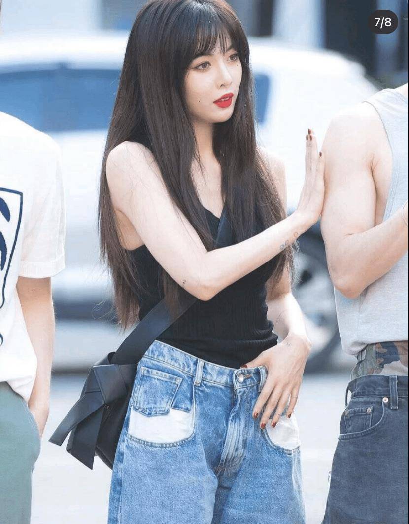 泫雅风怎么穿顶级性感女王金泫雅每一套私服都超好看