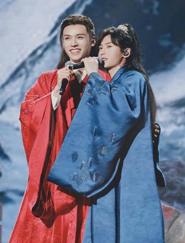 明星势力大洗牌,肖战险掉出前十,浪浪钉热度下降