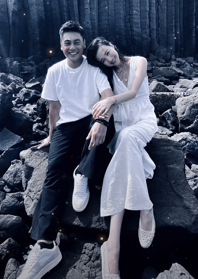 43岁朱孝天秀恩爱在线与妻子互诉衷肠曾直言除了老婆没有朋友