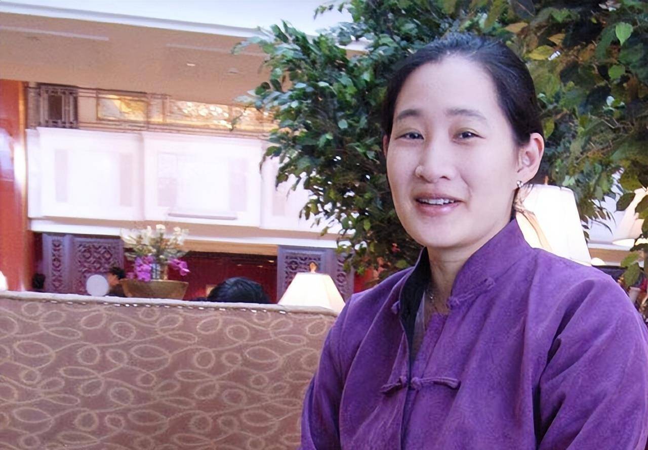 乐活人生陈宇廷:曾经坚持不婚的陈宇廷同同样希望皈依佛门的央金拉姆