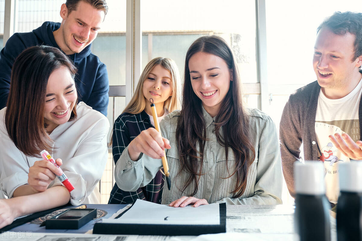 没啥文凭的外国人在中国能找到好工作吗