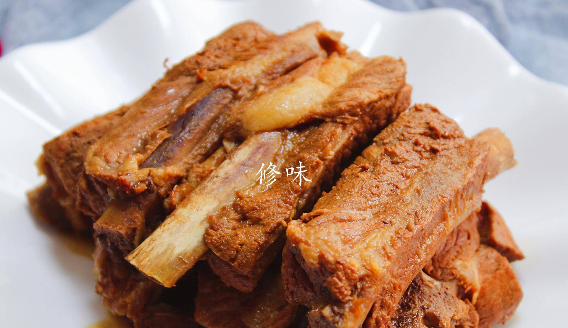原创卤排骨比红烧糖醋都好吃卤味浓郁香而不腻啃起来很过瘾