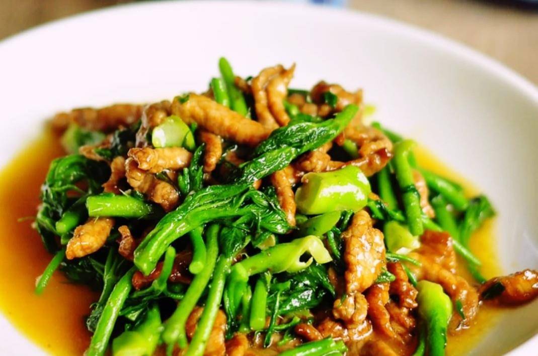 美食家常菜推荐刺老芽炒肉拔丝地瓜炝炒空心菜营养又美味