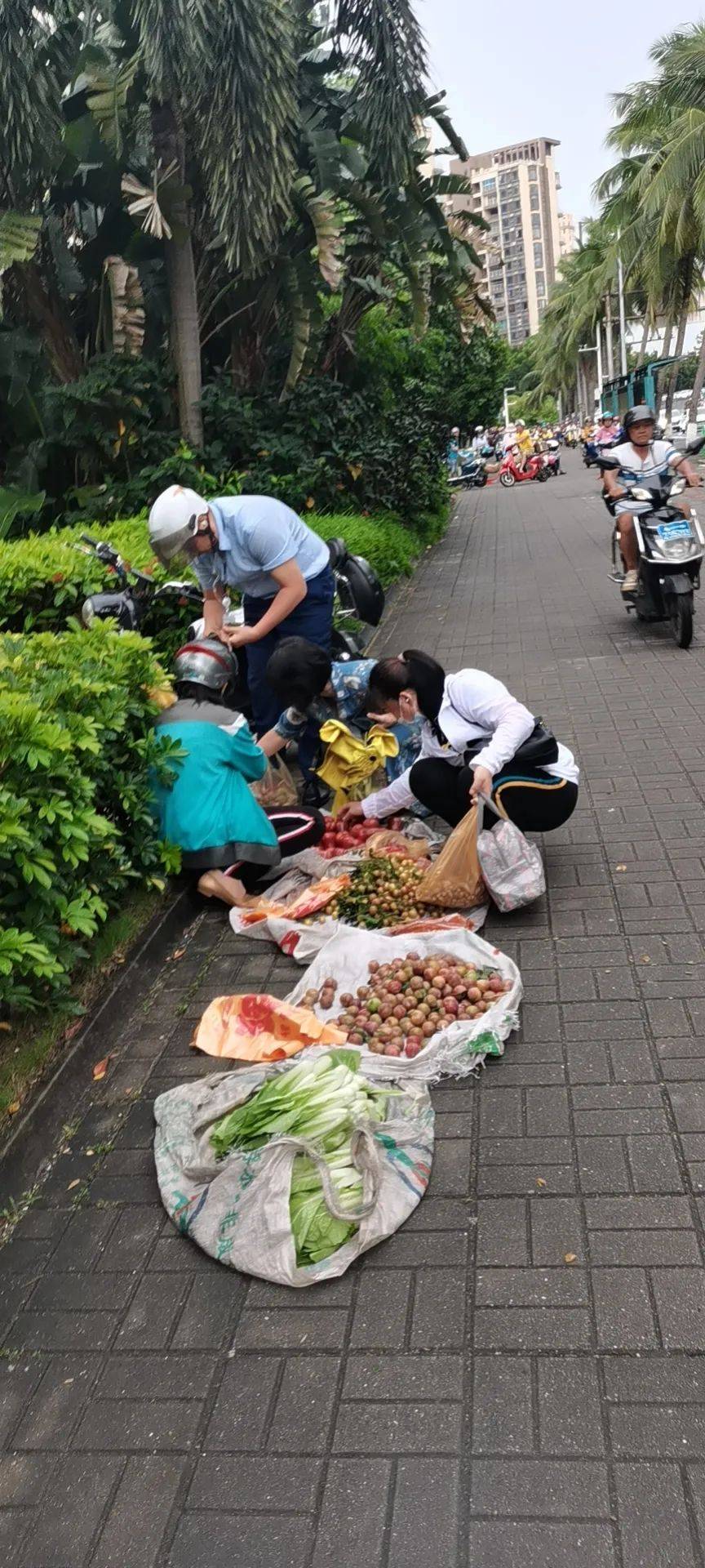 摆地摊的真实照片图片