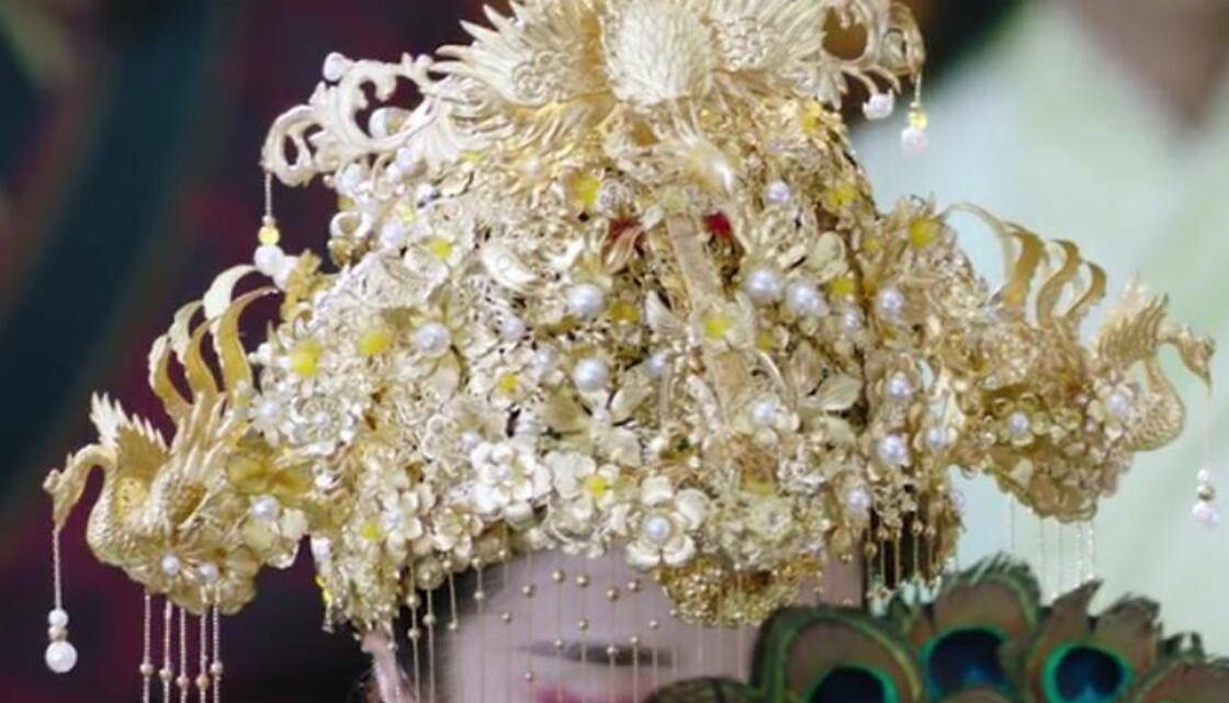 在《独孤天下》中,出现了多达六位之数的皇后,堪称又一部皇后诞生器.