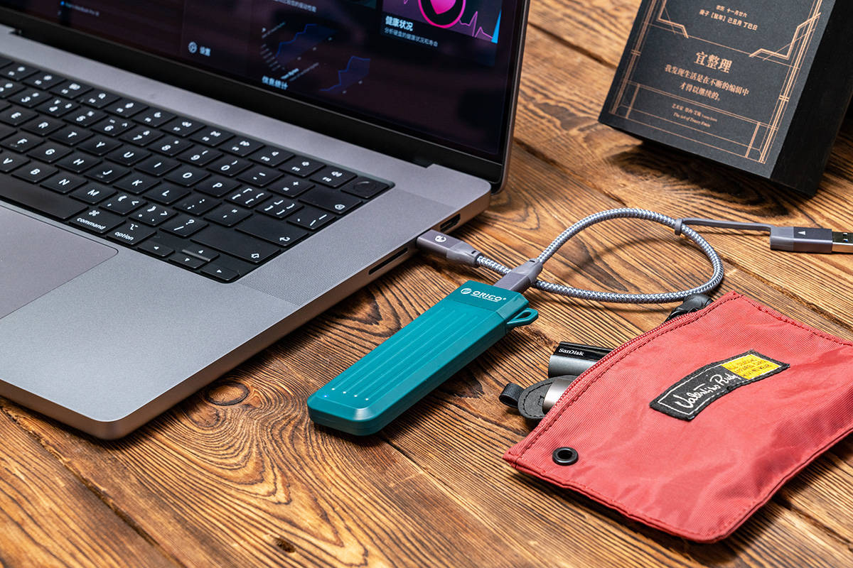 穿上散热马甲，站稳10Gbps传输速度，ORICO M.2 NVMe移动硬盘盒评测