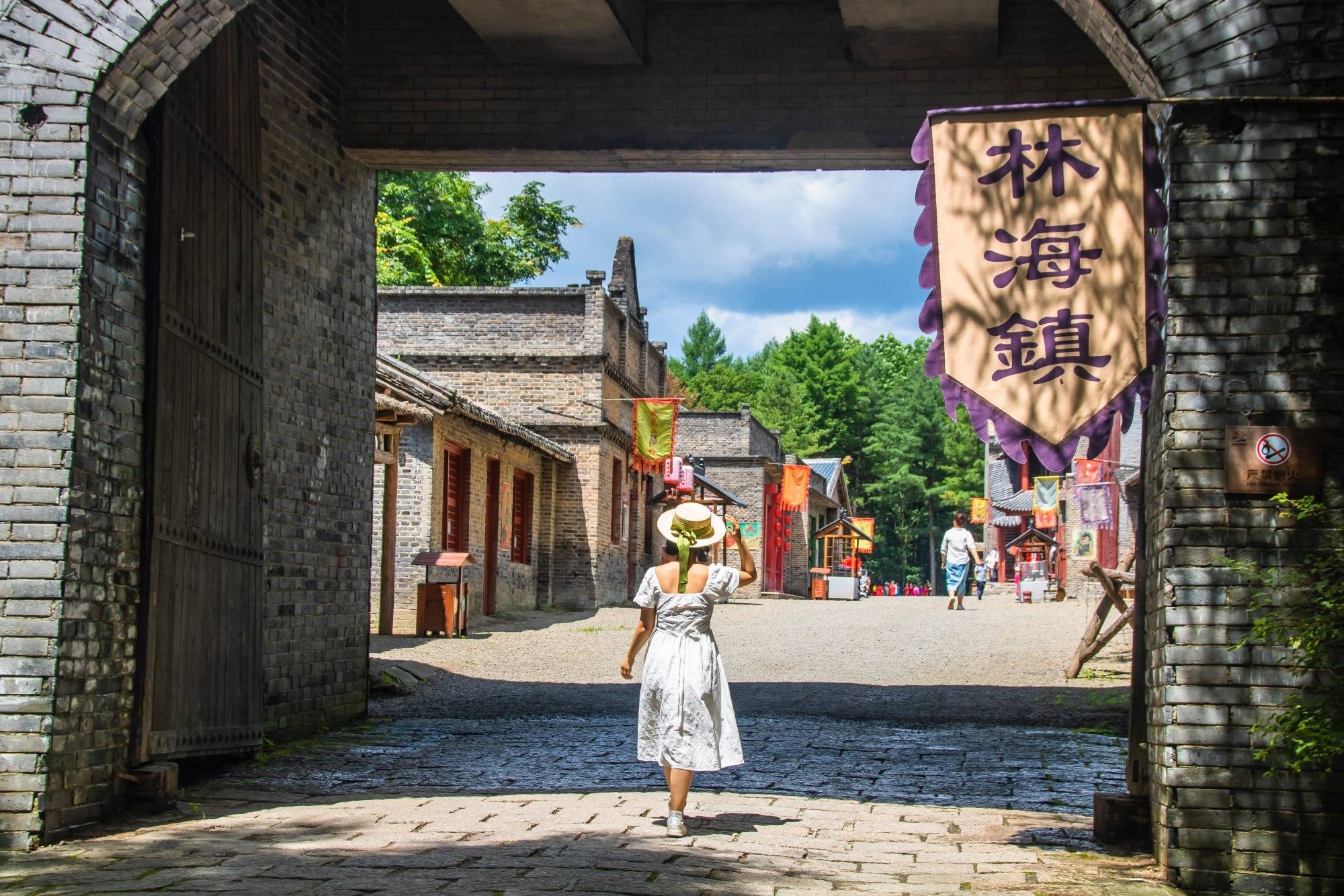 牡丹江有一座威虎山城，这里可以穿越历史时空，让人重温红色记忆