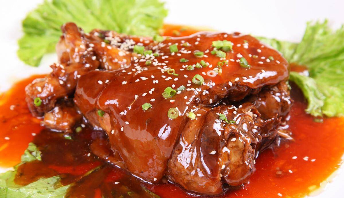 中秋佳节,团圆桌上准备这道硬菜,老少皆宜_清水_东坡肘子_大火