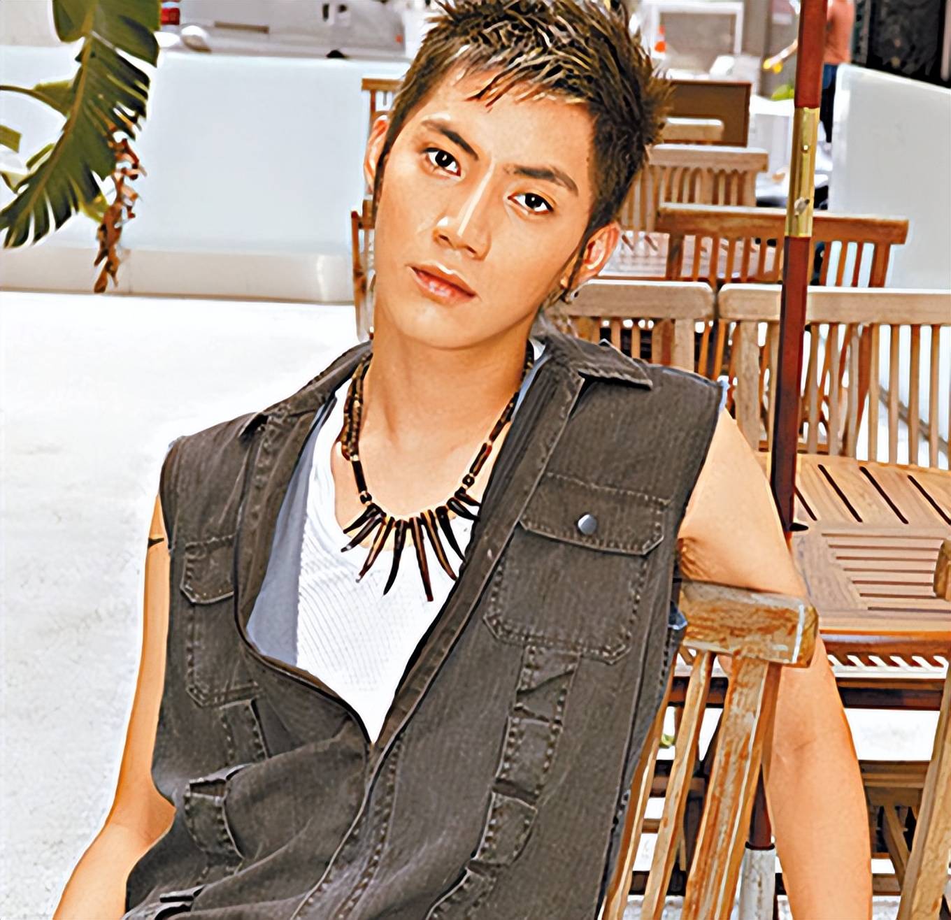 临时缺席记者会,被经纪人质疑不敬业_王锴_测试_公司