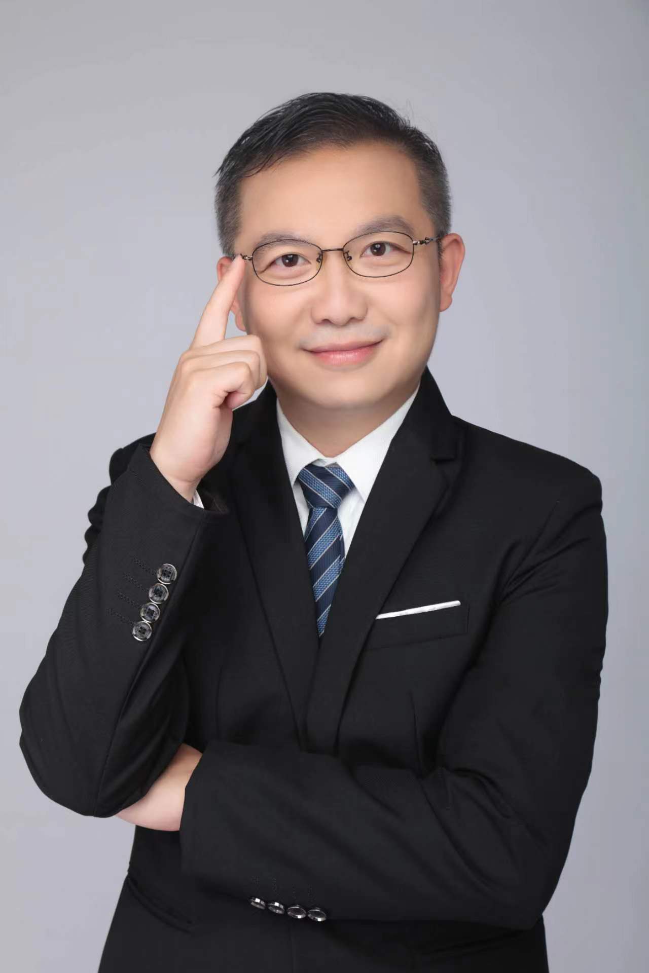 工银安盛业务主管许佳雄人生有梦筑梦踏实