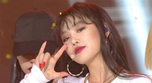 以综合症级人气超高而自豪的ebs练习生pengsoo去年在