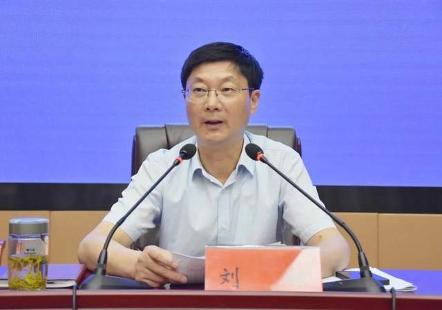 戴南镇文明创建彰显为民情怀