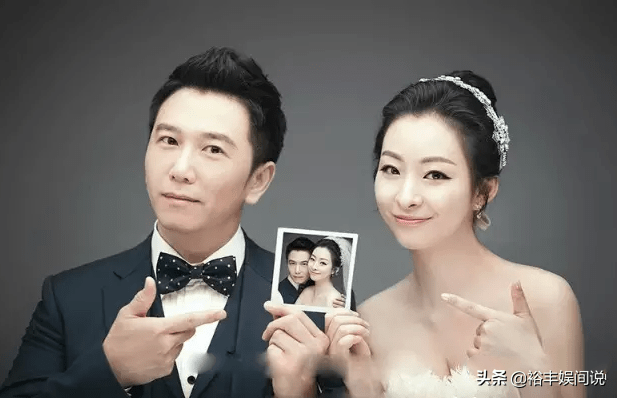 感情方面的温兆伦绝对是一个花心者,早年他同马来西亚华侨李美玲结婚