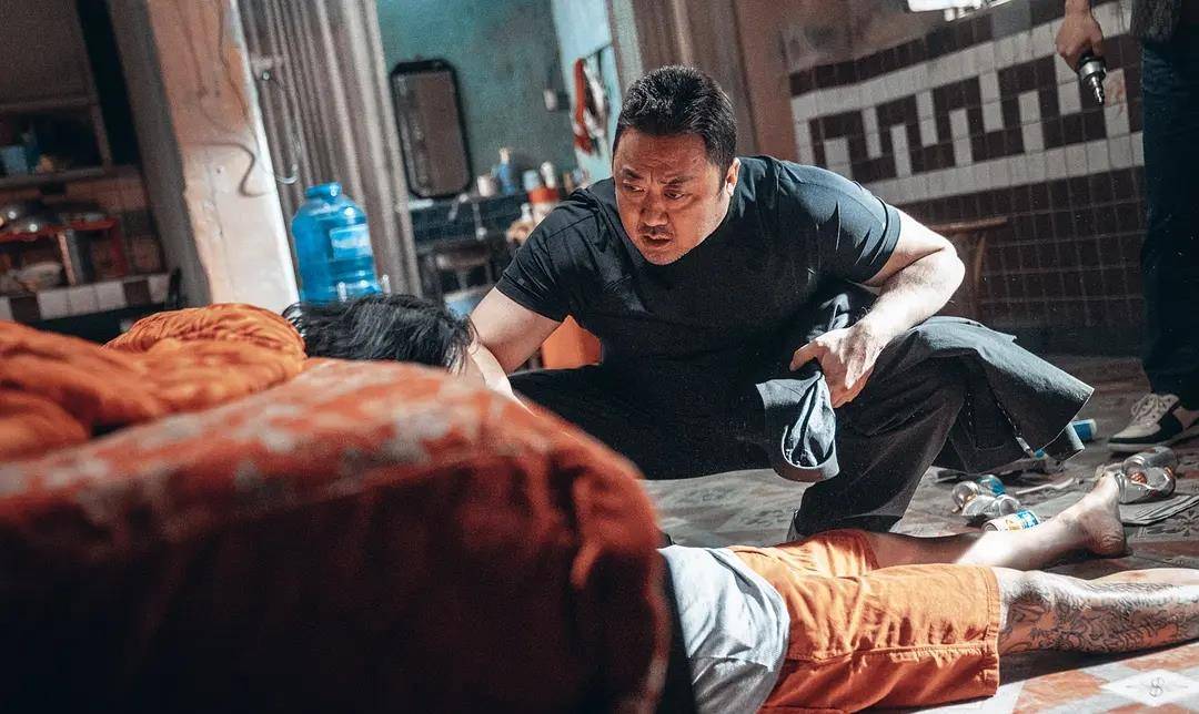 没想到,51岁的马东锡会用一部"19禁"电影,成为今年的王炸_海尚_张谦