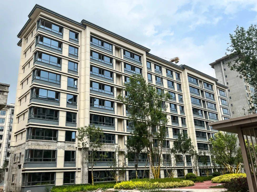 宝湖印象实景准现房销售