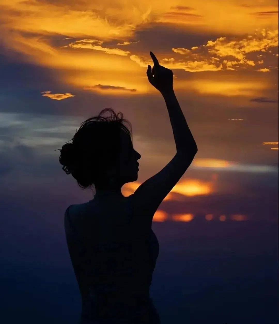 塔罗 如果经历分手 你怎样更好走出失恋 朋友 恋情 内心