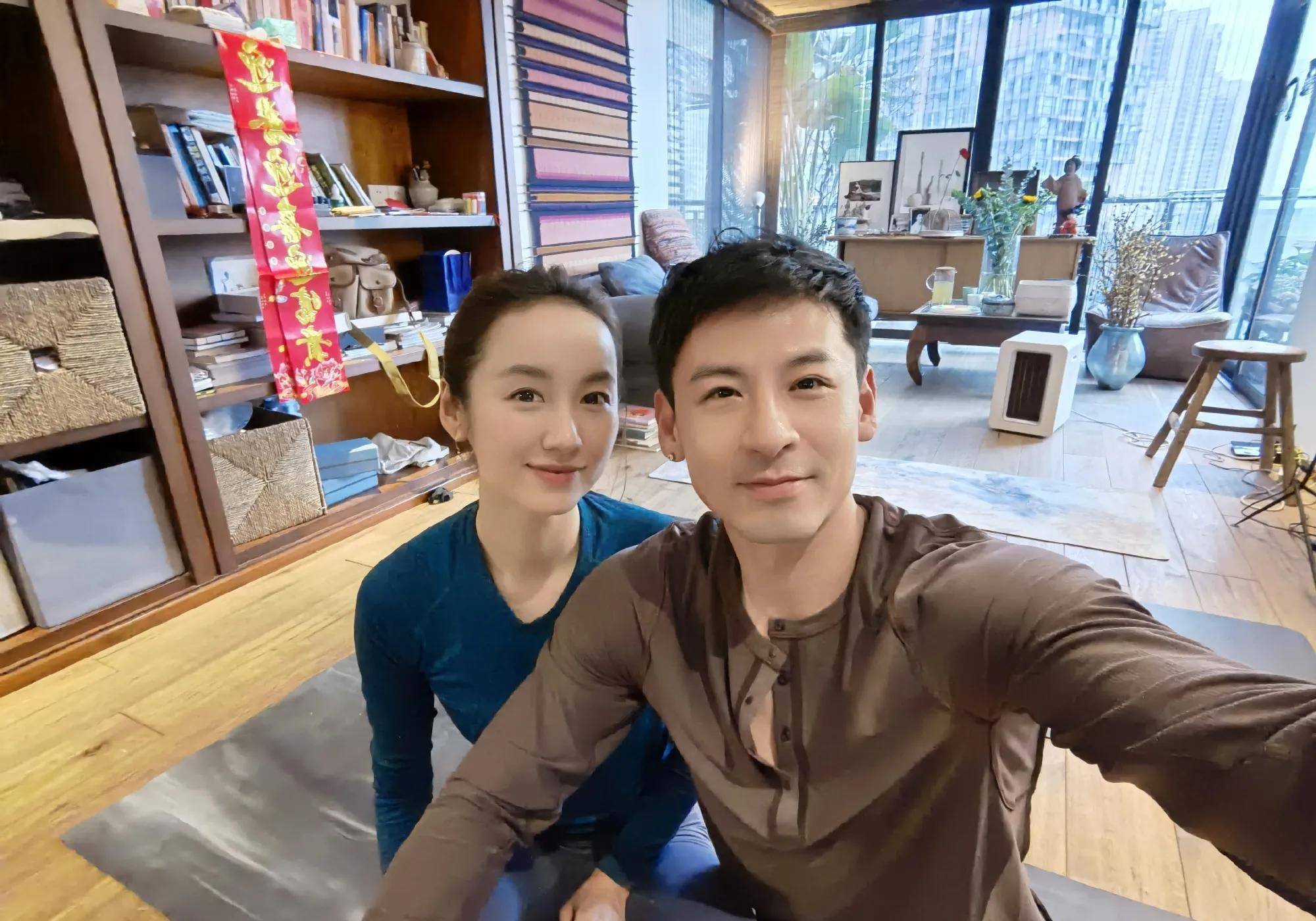 《乘风破浪的姐姐》结束后吕一开启休假模式,老公钱泳辰甜蜜陪同_视频