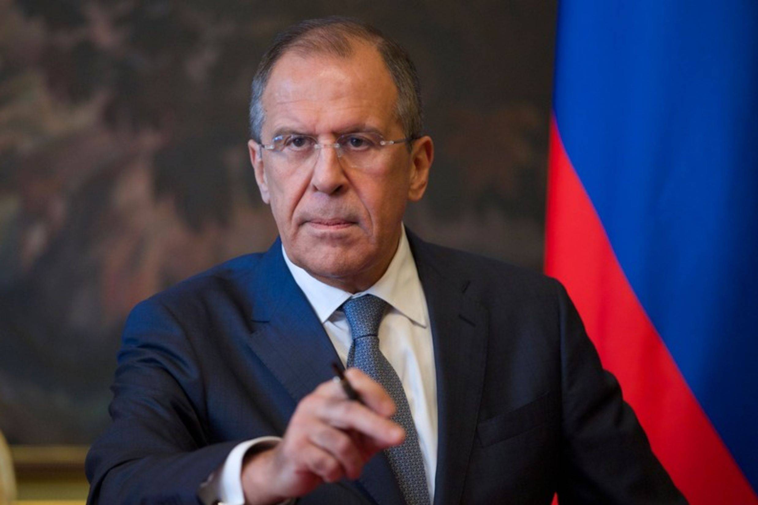 一起挨俄罗斯打一起当美国傀儡欧洲开始和乌克兰平起平坐