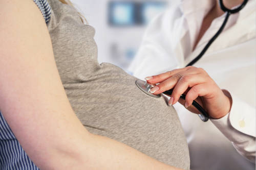 怀孕后,身体如果有这5种迹象,可能是胎停育的征兆,孕妈要及时就医