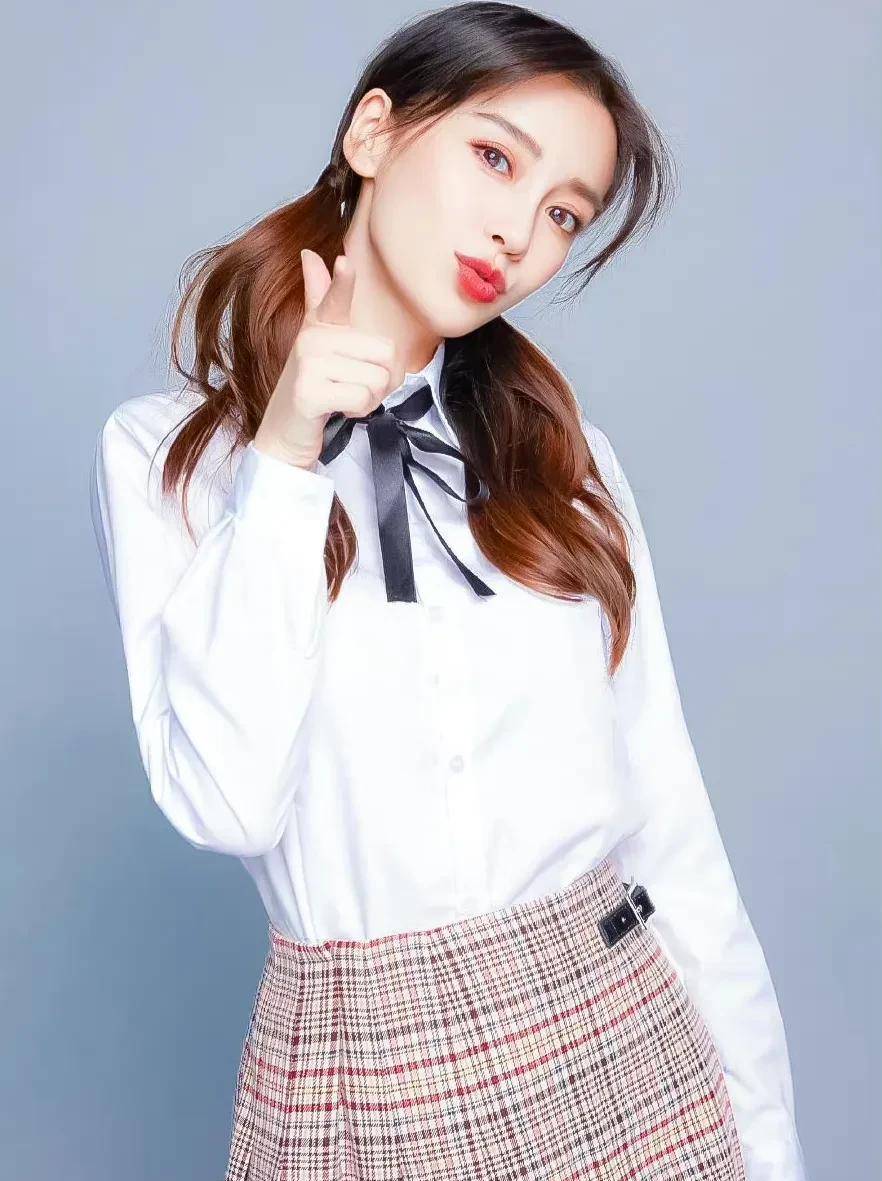 原创扎双马尾的angelababy可爱又甜美高级脸那谁比不了