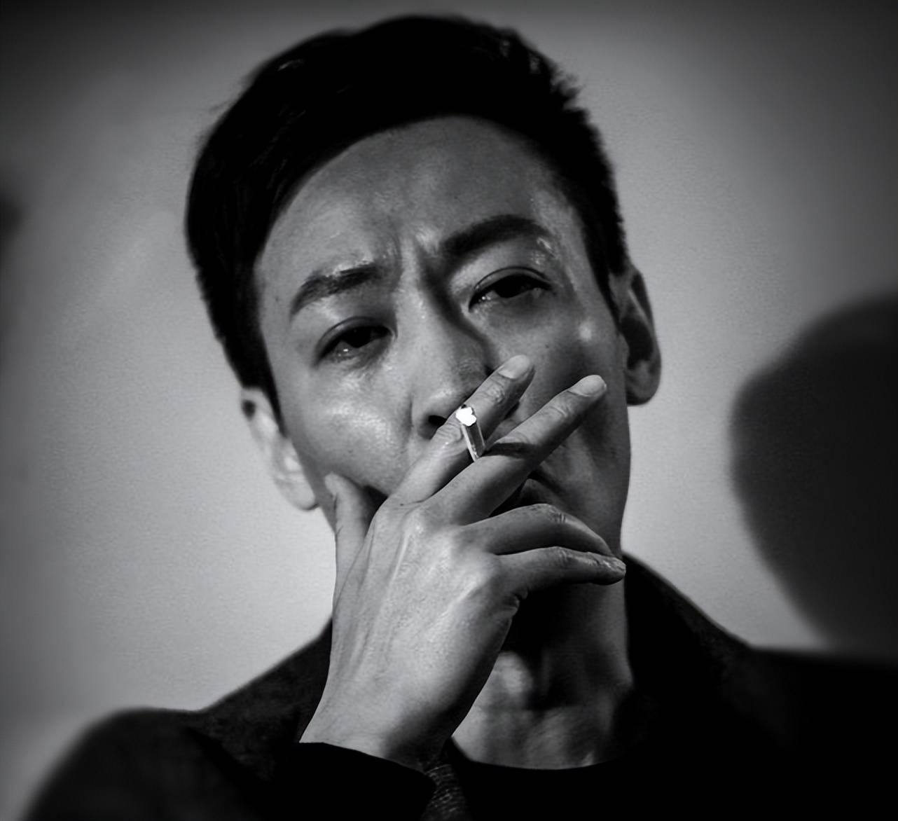 朱媛媛手握百花奖最佳女配,离不开背后的怂男人辛柏青_高原红_哈尔滨