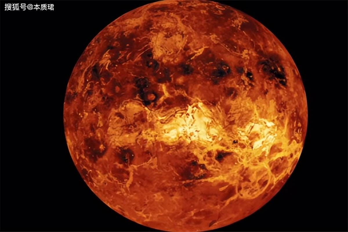 金星是太阳系中最疯狂行星的10个原因,平均温度约为462摄氏度的最热