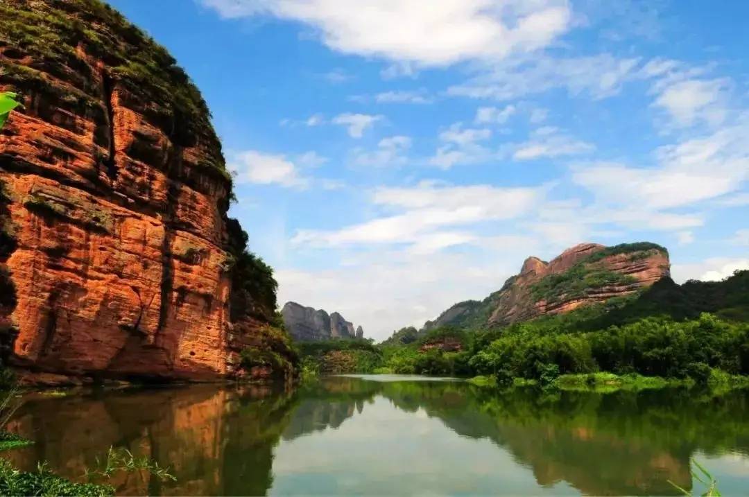 广东适合夏季游玩的山，是广东面积的一大风景区