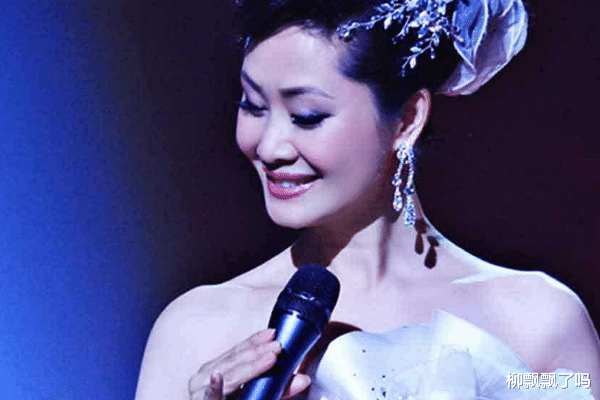 她曾是家喻户晓的歌手,结婚后遭受背叛,如今依然漂亮_于文华_李凡