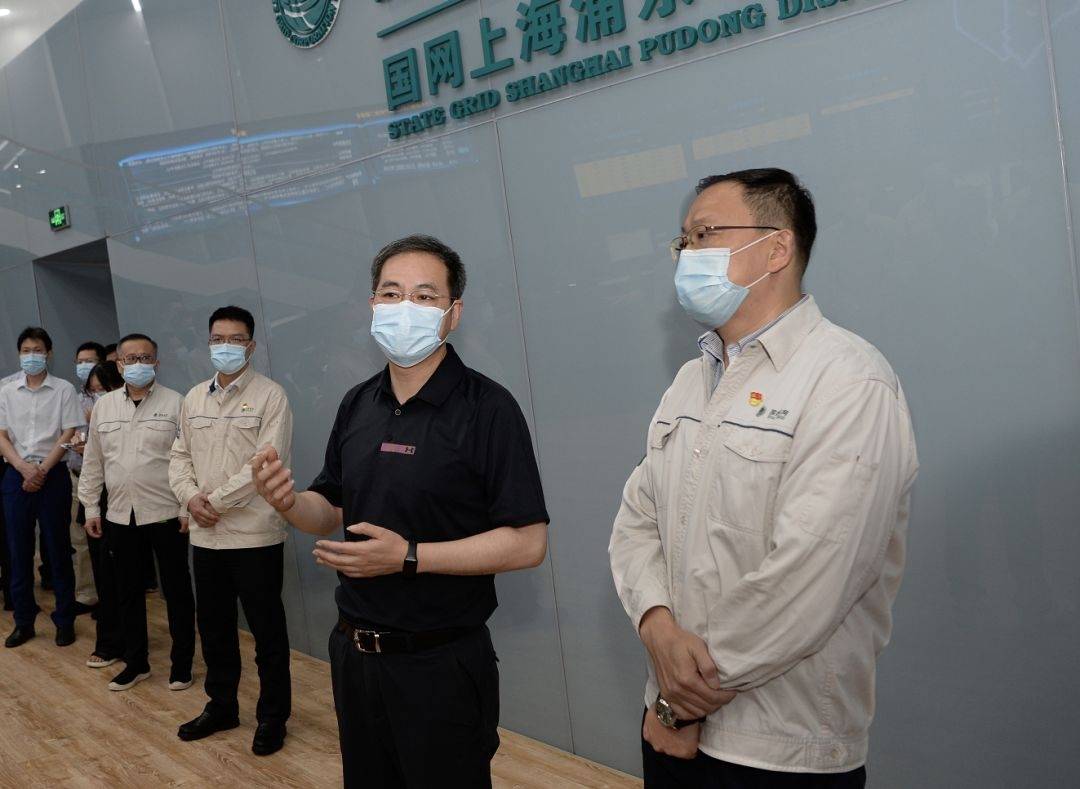 【"防疫情,稳经济,保安全"大走访大排查】区领导调研滨江设施_杭迎伟