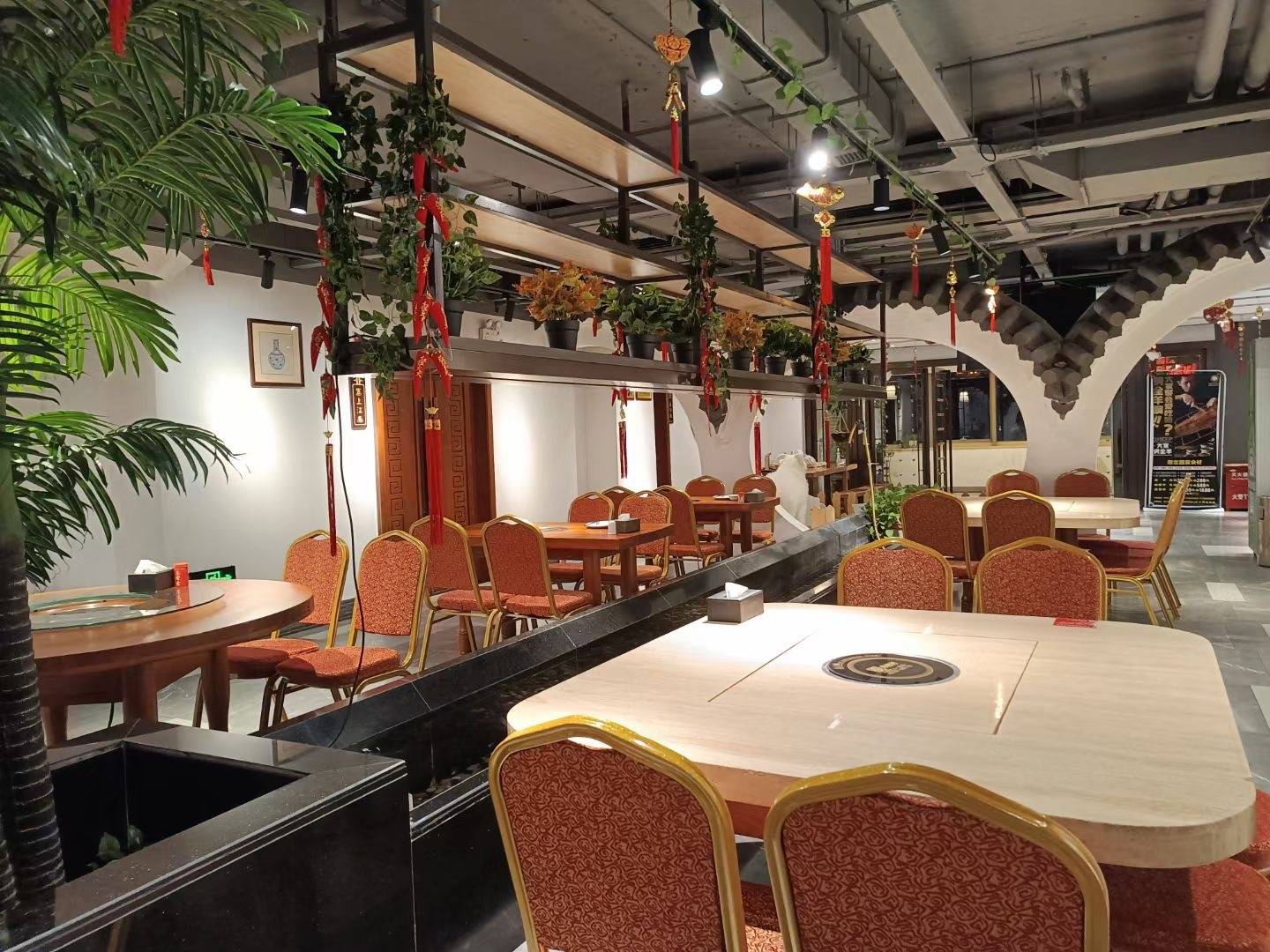 厦门新晋人气餐厅里中秋博饼吃烤全羊看鼓浪屿太嗨了快冲