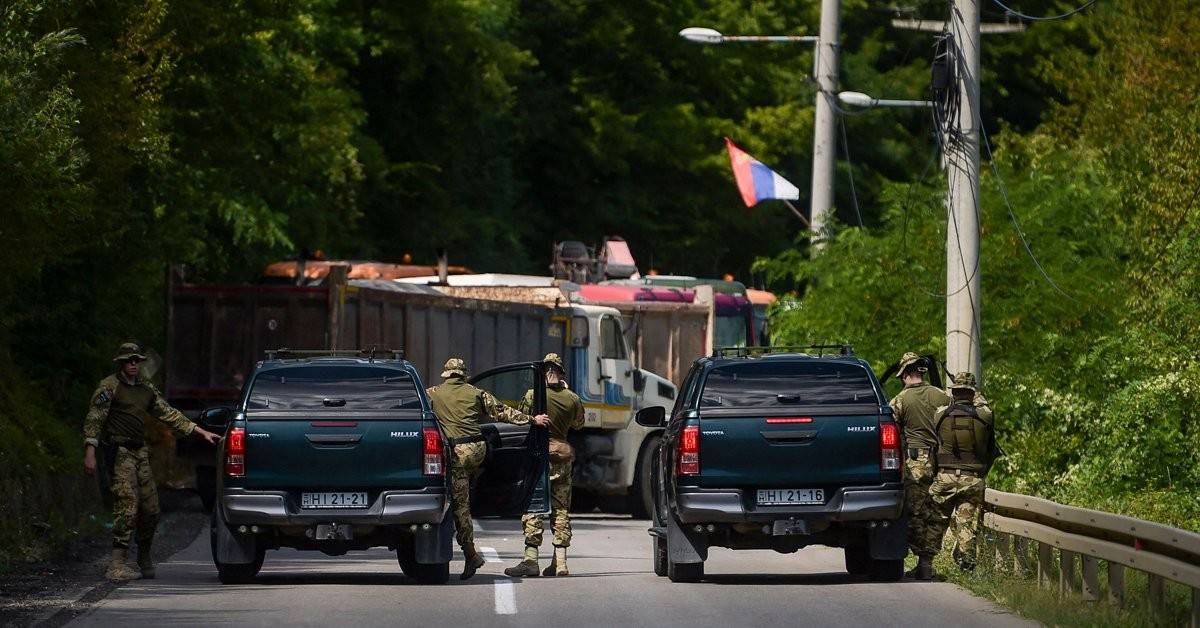 根据禁令,所有居住在科索沃境内的塞族人,必须将塞尔维亚车牌更换为