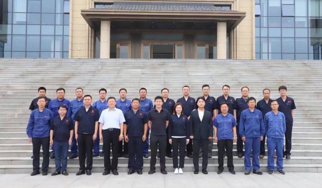 生产技术部副总经理王伟,旭阳集团定州园区相关负责人王华东,张永华