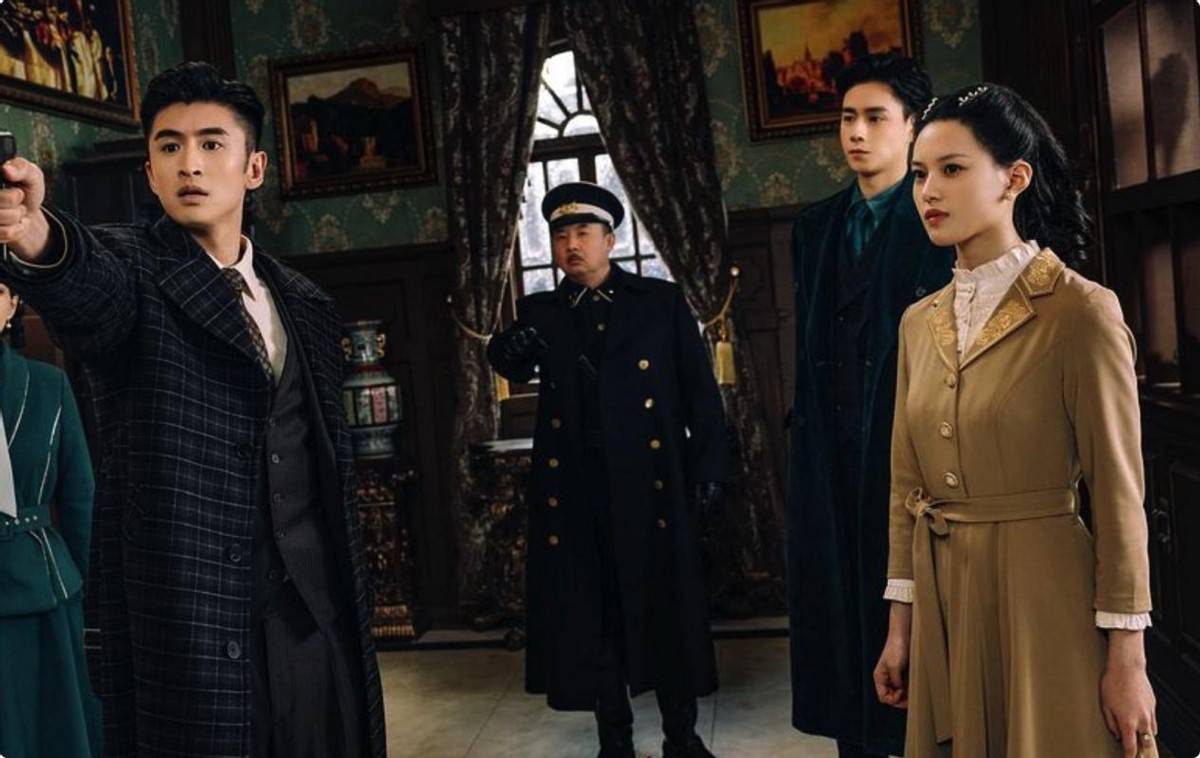 根据剧情来看,《民国大侦探》讲述的就是一位年轻律师因为坚守法理反