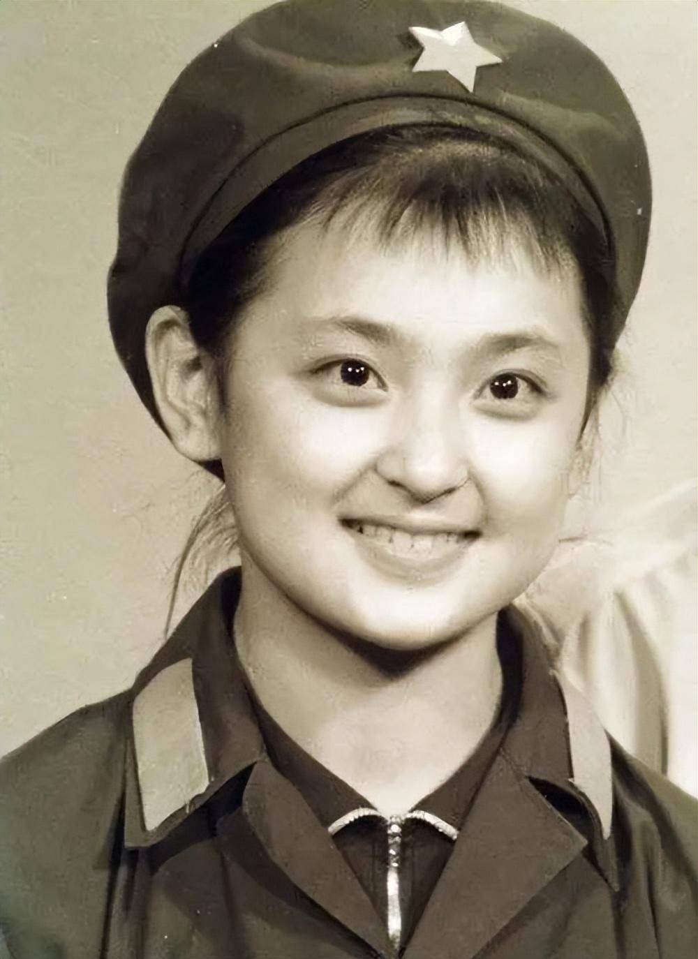 王璐瑶:嫁离异带儿子的富豪,为女儿不再演戏,被老公宠到幸福肥_生活