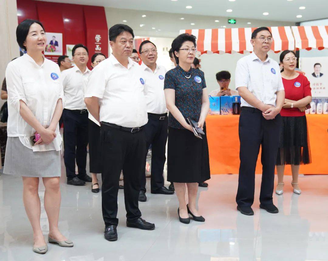 南通苏新非遗传承新人新作展开展寻美江苏南通走进海安