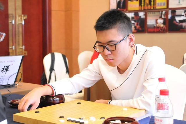 遗憾屠龙40子申真谞大胜中国00后小将