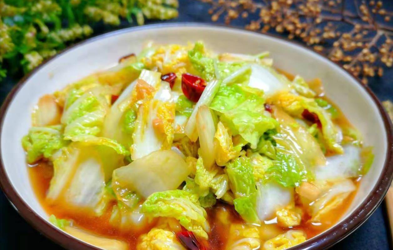 炒醋溜白菜,先放醋还是先炒白菜?