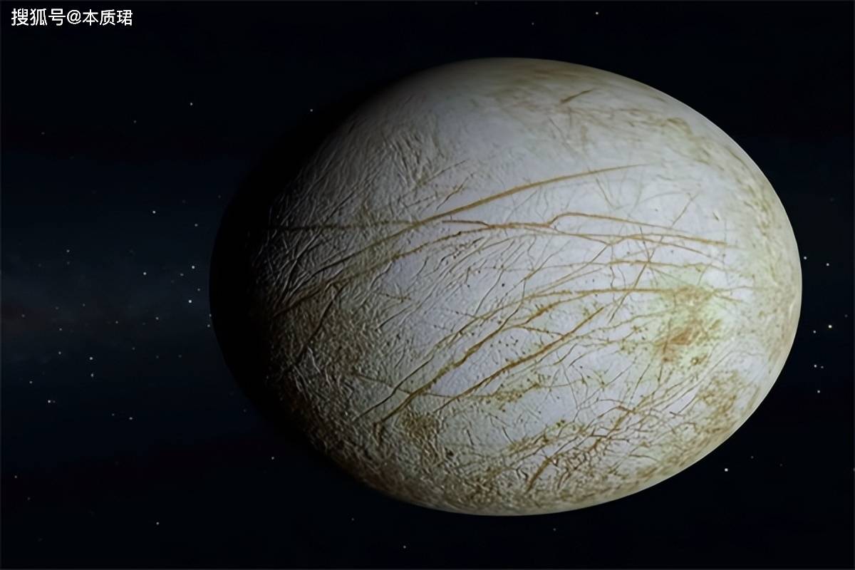 太阳系中最奇怪的20件事，天王星呈蓝绿色，窄到几乎无法看见